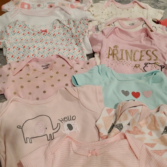 0-3 &3month baby girl short sleeve onesie bundle - Picture 3 of 8